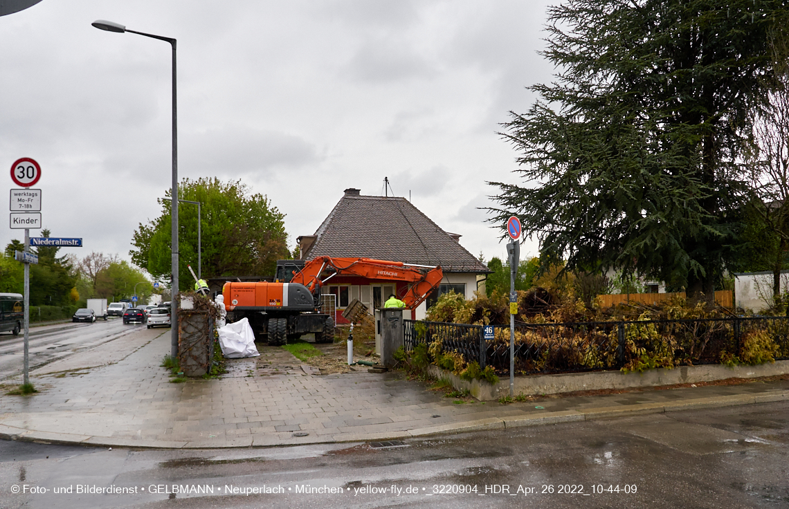 26.04.2022 - Baustelle Niederalmstraße 16